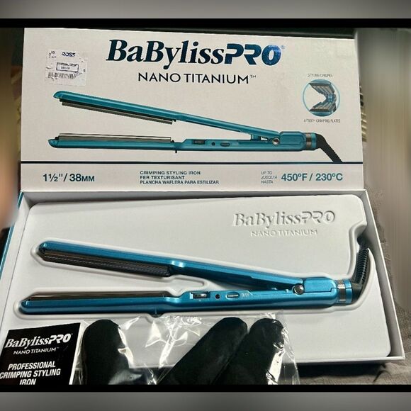 BABYLISS PRO NANO TITANIUM 1 1/2” CRIMPING STYLING IRON~NEW - Picture 1 of 4